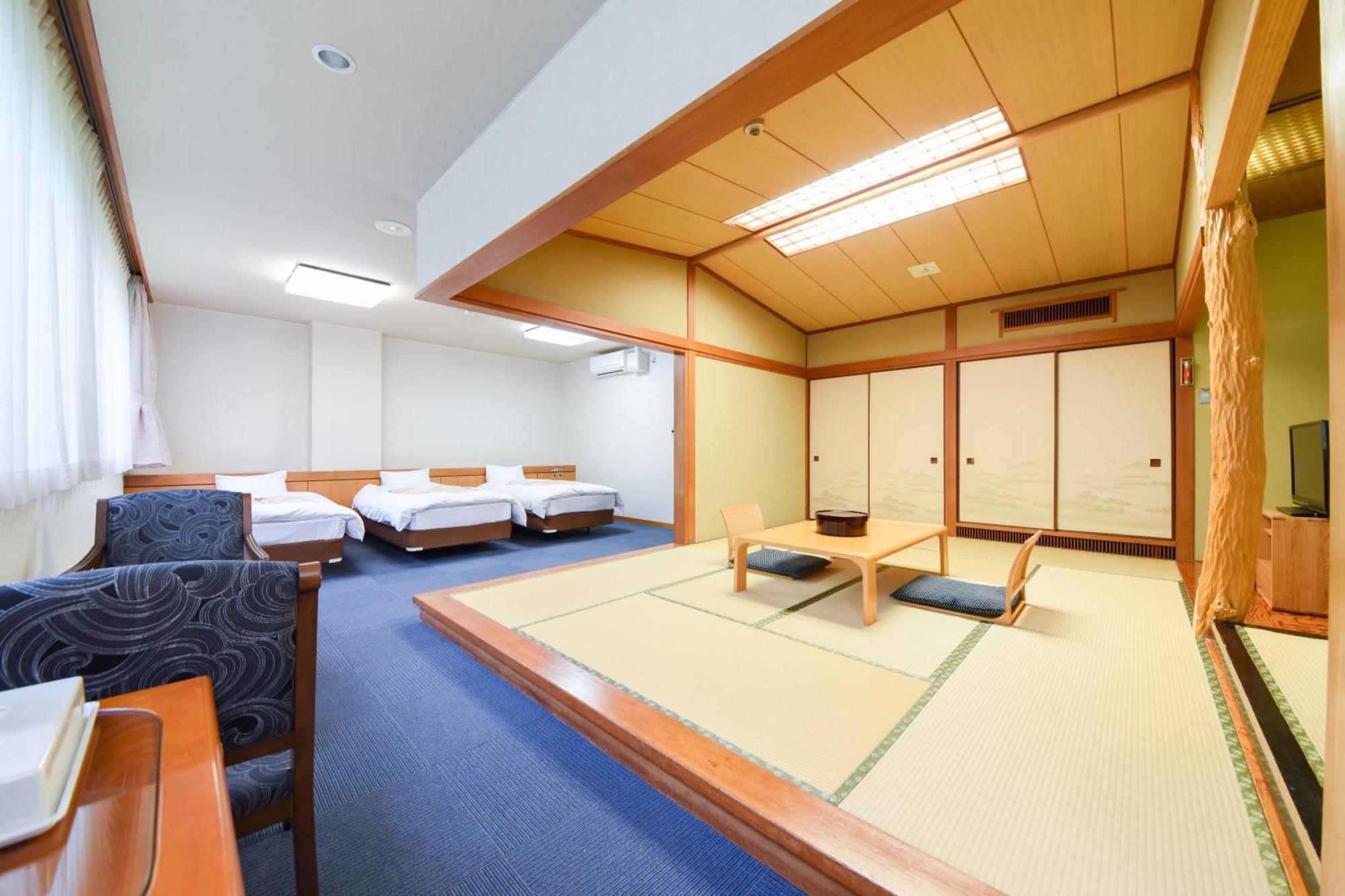 Hotel Omaruyama Sakura  Exteriör bild
