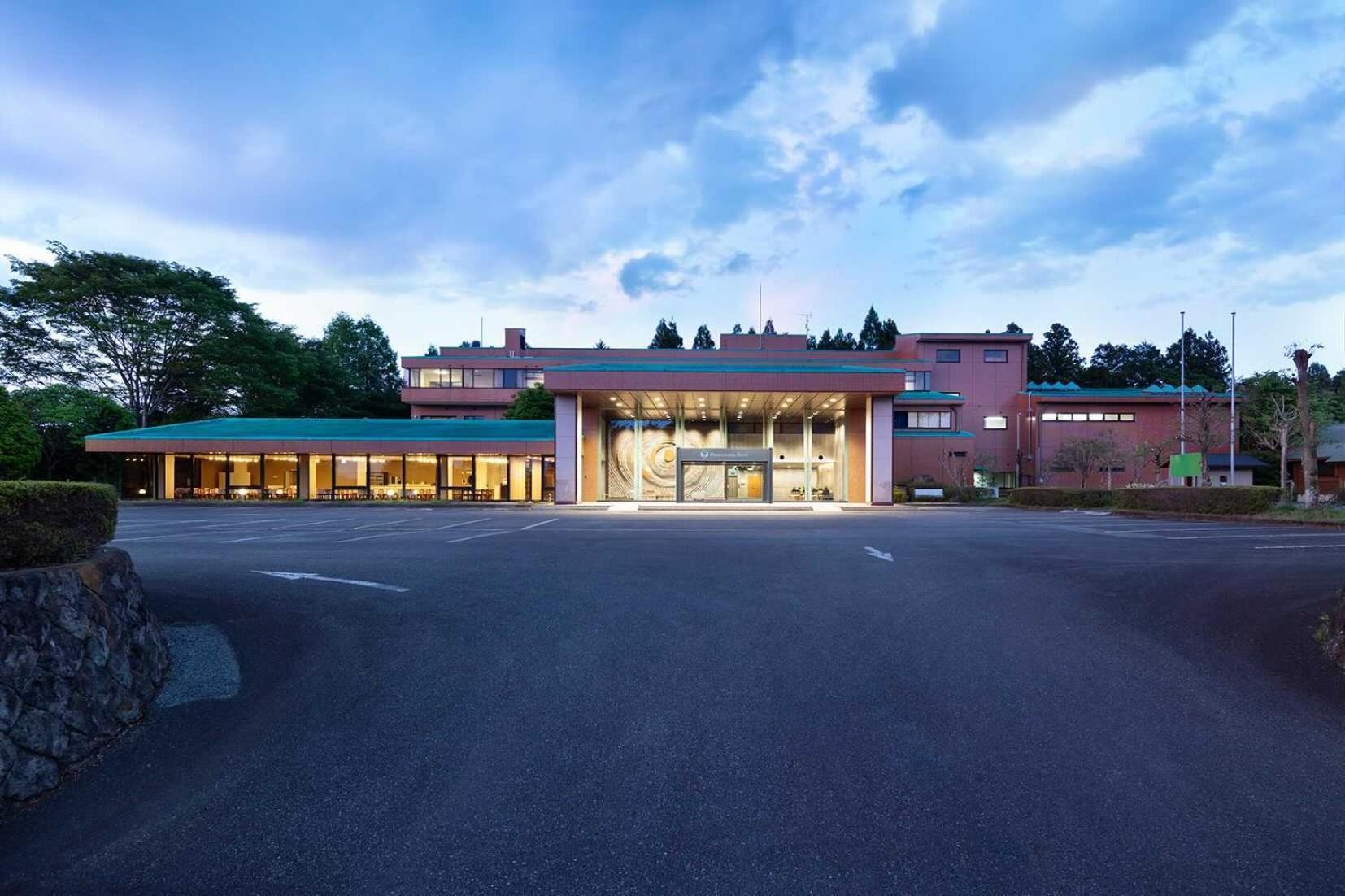 Hotel Omaruyama Sakura  Exteriör bild